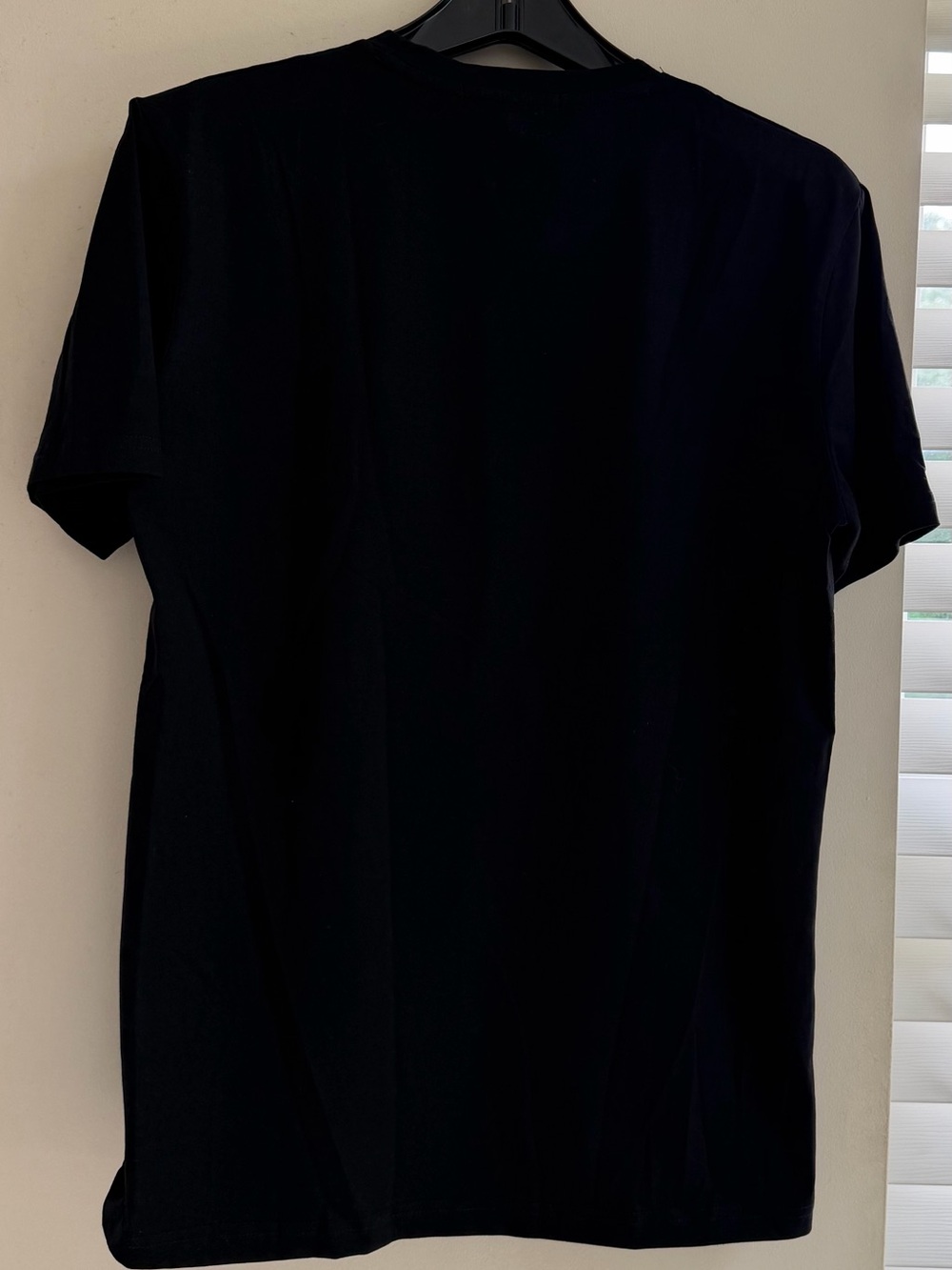 Gucci Black Short-Sleeve Tee with Iridescent Rainbow Logo - Picture 5 of 5